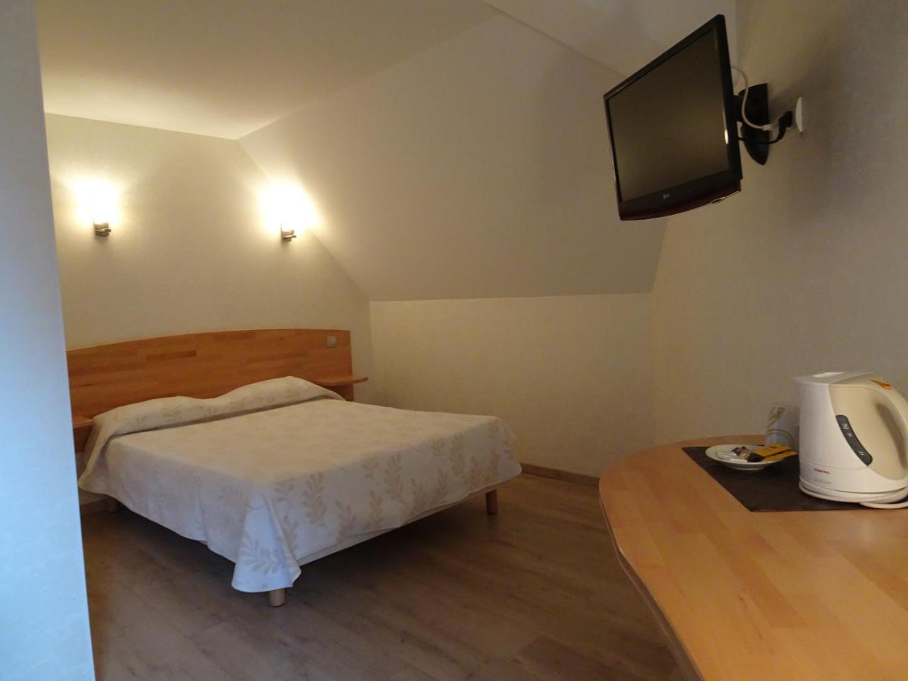 La Guimbarde Hotel